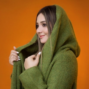 Baby Alpaca Capote Coat | Baby Alpaca & Merino Wool Hooded Cardigan | Luxurious Peruvian Handcrafted Alpaca Coat