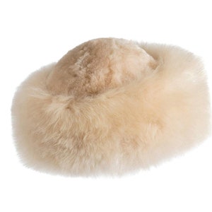 Baby Alpaca Fur Hat Handcrafted Genuine Baby Alpaca Extra Fine Fur Luxury Baby Alpaca Fur Hat for Woman Natural Beige