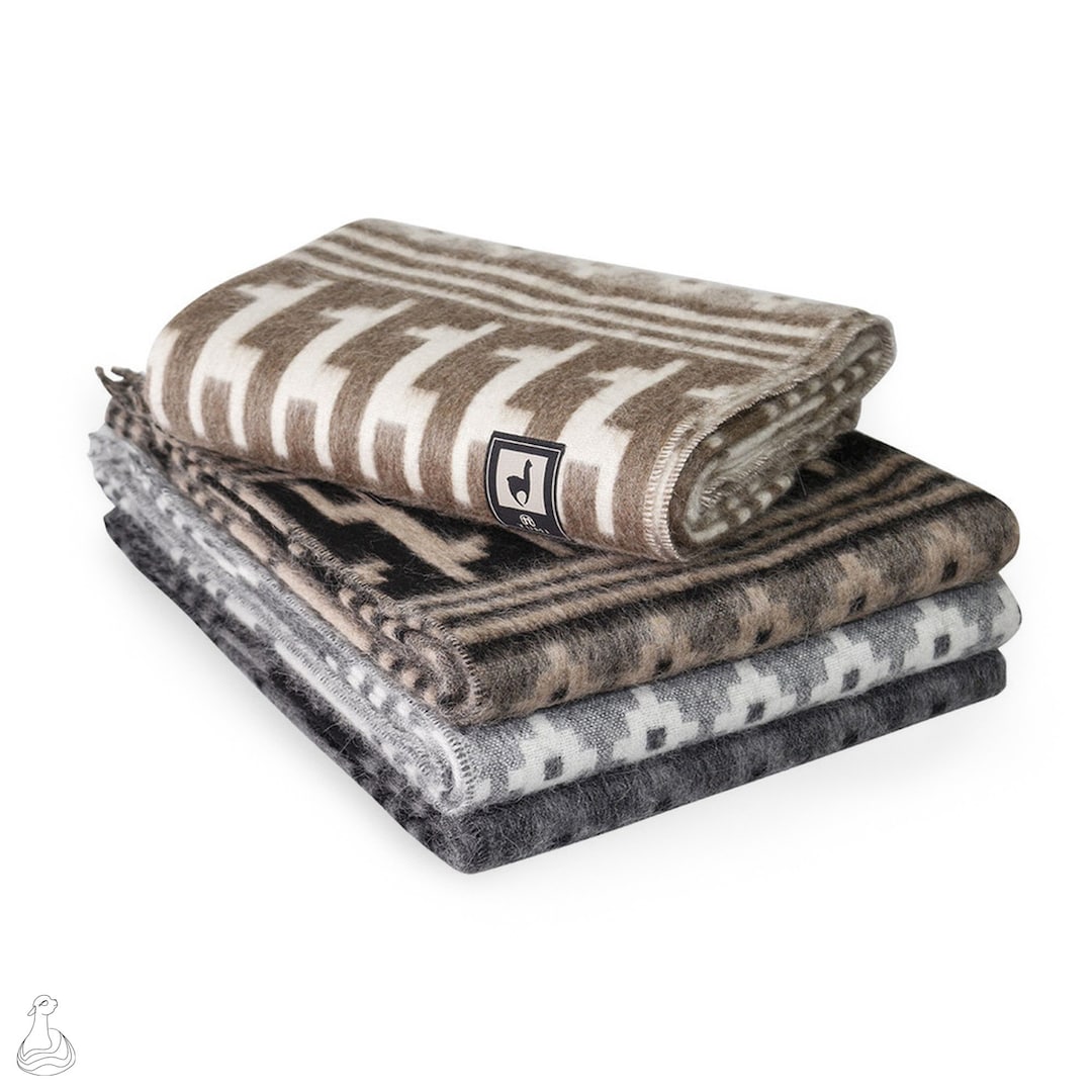 ALPACA BLANKET TUMI Peruvian Alpaca Throw Blanket Genuine Alpaca Wool