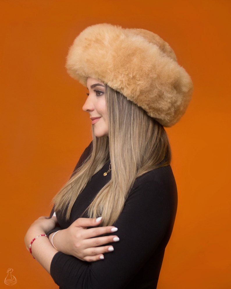 Baby Alpaca Fur Hat Handcrafted Genuine Baby Alpaca Extra Fine Fur Luxury Baby Alpaca Fur Hat for Woman image 3