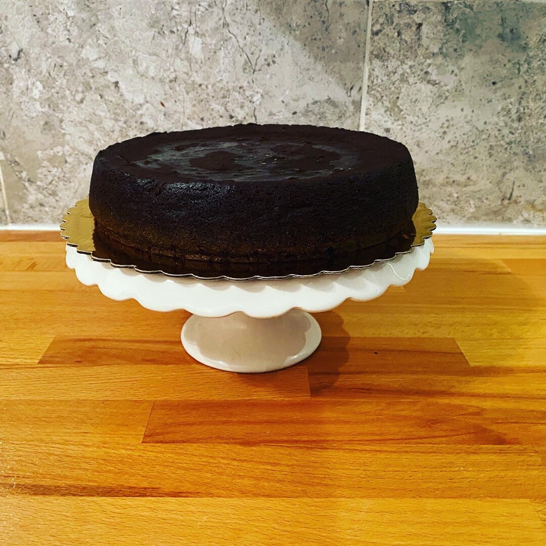 Moist Rich Fragrant Spiced Home Made 8” ROUND Jamaican Rum Cake - Etsy