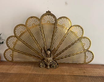 Pare-feu Pliant Victorien En Laiton Doré – Style Paon – Pour Cheminée – Occasion En Bon état