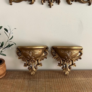 Conjunto de 2 vasos de parede vintage Homco ornamentados em ouro