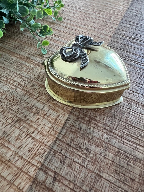 Vintage Brass Heart Trinket box - image 4