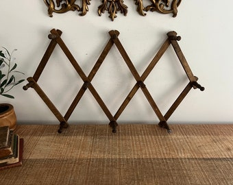Perchero metalico vintage de pared con 6 ganchos plegables. Percheros metalicos. Barra para abrigo sombrero albornoces. Entrada al bano Etsy Espana