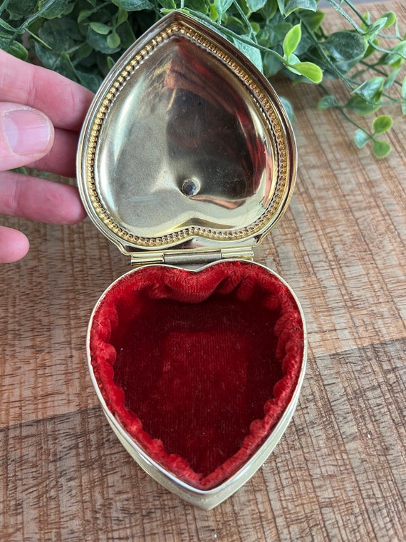 Vintage Brass Heart Trinket box - image 5