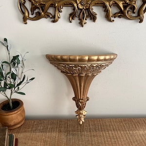 Vintage Gold ornate ribbed burwood/home interior wall planter