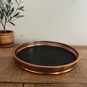 ヴィンテージ銅メッキ丸型レザー木製トレイ - Etsy 日本