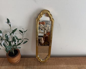 Vintage Gold Scalloped Home Interior Accent Mirror