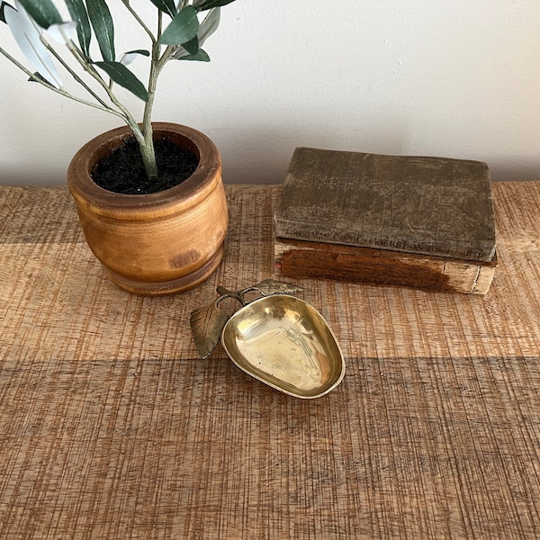 Vintage Brass Apple Jewelry Holder /Dish