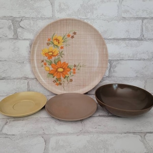 Vintage Melamine Melmac Dinnerware Tan Orange Green Yellow Flower Dinner Plate Salad Bowl Saucer Salad Plate-FREESHIPPING