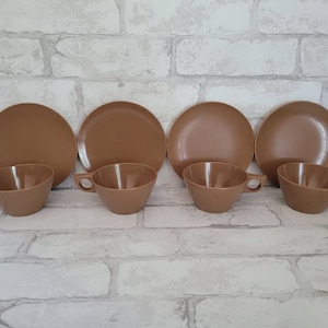 Vintage Melamine Melmac 4 Tea Cups, 4 Saucers/Salad Plates Brown Dinnerware-FREESHIPPING