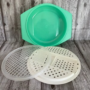 Vintage Green Tupperware Strainer and Cheese Grater With Lid-Tupperware Colander-Kitchen Storage-FREE SHIPPING
