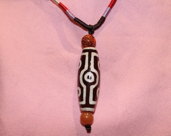 Antique Vintage Tibetan Dzi beads pendant necklace 7 eyes red agate