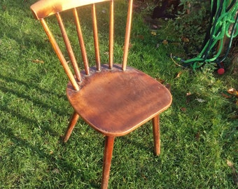 silla vieja, silla de cervecería vintage, muebles