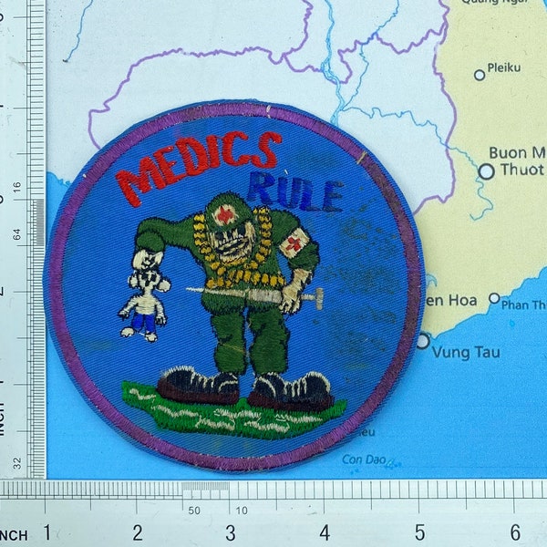 patch , us army medic's rule vietnam  patch , Vietnam w patch , s2-428