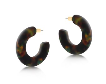Jane Stone Women's Acrylic Hoop Earrings Mottled Large Resin Hoop Earrings Jane Stone Women's Acrylic Hoop Earrings Mottled Large Resin Hoop Earrings