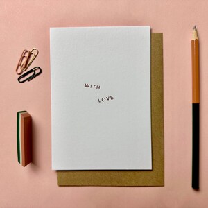Tarjeta con amor impresa a mano, pensando en ti, tarjeta de amor con papel de aluminio, tarjeta con papel de aluminio de lujo, tarjeta moderna, comodín