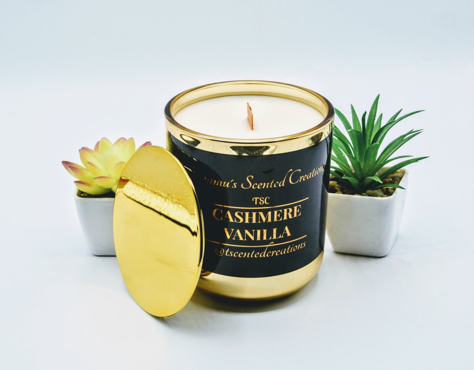 Cashmere Vanilla Scented Candle in 14 oz Infinia Gold Jar Etsy