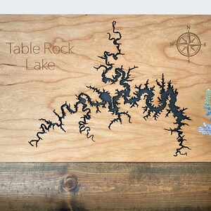 Tisch Rock Lake Wandkarte | Holz gravierte Karte von Table Rock Lake Missouri | See Geschenk | See Dekor | Landkarte aus Holz