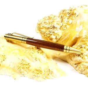 Stylo en bois fait à la main - USS Des Moines - Teck - Pont - Historique - Marine - Stylo à bille - Stylo à encre - Bolt Action - Click Pen - Cadeaux pour lui