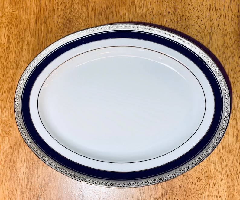 Noritake Crestwood Vegetable Bowl - Thumbnail 3