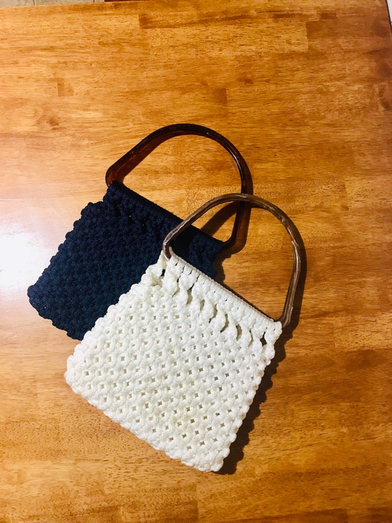 Vintage Macramé Handbag, Arm bag, Ivory or Navy B… - image 1