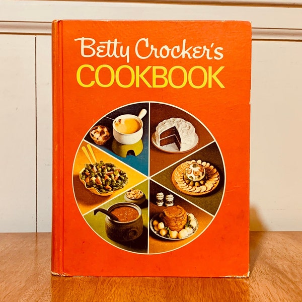 Betty Crocker's Cookbook, 1972, Vintage, Pie Cook Book