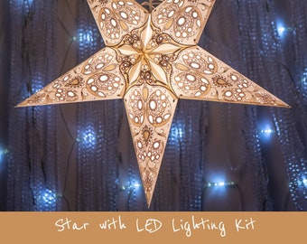 Biała skandynawska papierowa lampa w kształcie gwiazdy z zestawem oświetlenia LED - Nordic Home Decor