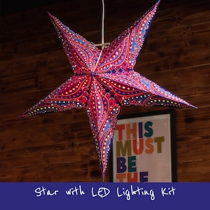 Lanterna a forma di stella di carta rossa e blu fatta a mano con kit di illuminazione a LED - Decorazione unica per la casa
