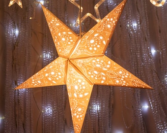 Linterna estrella de papel / decoración del hogar / Decoración navideña / Luz de estrella de papel / Pantalla de lámpara estilo Scandi / Estrella de Navidad / Hecho a mano