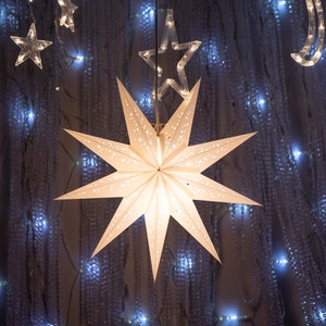 Stella di carta bianca / Paralume bianco / Piccola stella di Natale / Paralume Hygge / Lanterna a stella bianca / Paralume scandinavo / Stella a 9 punte