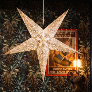 Grande paralume scandinavo / paralume hygge / decorazione per finestre natalizie / paralume a forma di stella fatto a mano