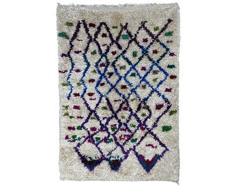 Vintage Moroccan Silk Rug: Tribal Berber Tapestry Wall Art (120x80cm)