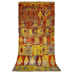 Vintage Handmade Moroccan Azilal Rug: Colorful Berber Wool Runner (10ft x 5ft)
