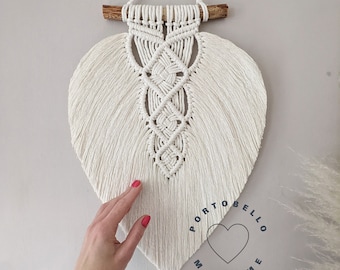 Gran colgante de pared con hojas de macramé, pluma de macramé, hoja bohemia, arte de pared en tonos tierra, decoración bohemia para sala de estar, regalo hecho a mano, arte decorativo único