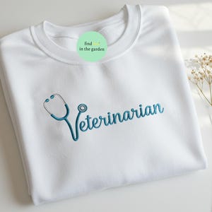 EMBROIDERED Custom Veterinary Medicine Sweatshirt, Vet Tech Sweatshirt, Gift For Veterinarian, Veterinarian Sweatshirt, Vet Med