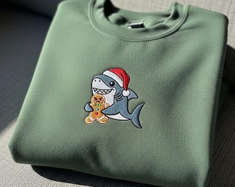 Niedliches gesticktes Hai-Weihnachts-Sweatshirt, lustiges Weihnachtshai-Shirt, Nikolausmütze, Ozean-Liebhaber-Geschenk, Feiertags-Haifisch-T-Shirt, Lebkuchen-Oberteil