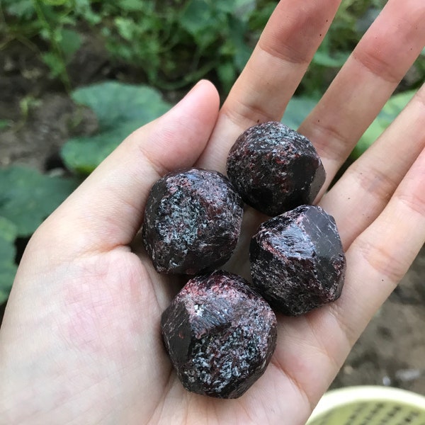 Almandine Garnet Specimen  from Vietnam/ dark red Almandine Garnet Specimen specimen/ raw garnet crystal