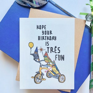 Carte d’anniversaire Trés Fun Birds, Carte d’anniversaire Bird, Carte Anniversaire Fun, Carte Anniversaire Tricycle