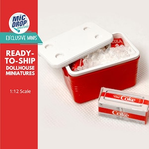 Miniature Cooler; removeable lid; 1:12 scale