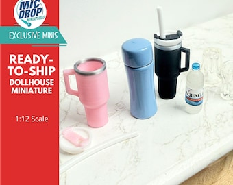 Vasos y copas en miniatura para casa de muñecas / Escala 1:12, accesorios modernos