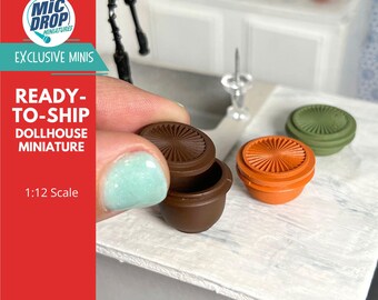 Dollhouse Miniature Food Storage bowl set with lids- Vintage;  1:12 scale
