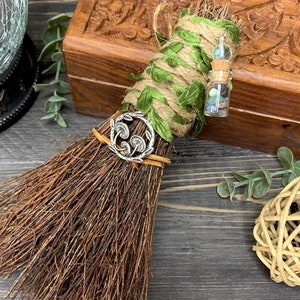 Mushroom Fairy Orb Witchy Broom / Besom, Cottagecore Broom, Witchy Cinnamon Broom, Altar Besom, Witchy Yule Gift