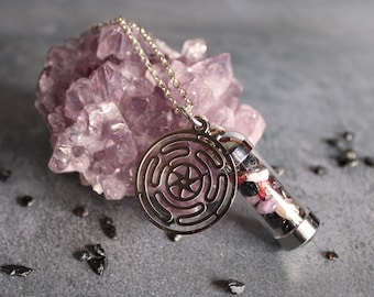 Hecate Spell Jar Amulet Necklace, Witchy Crystal Charm Jewelry, Hekate Wheel Charm, Hekate Jewelry, Hecate Offering, Wearable Spell Jar