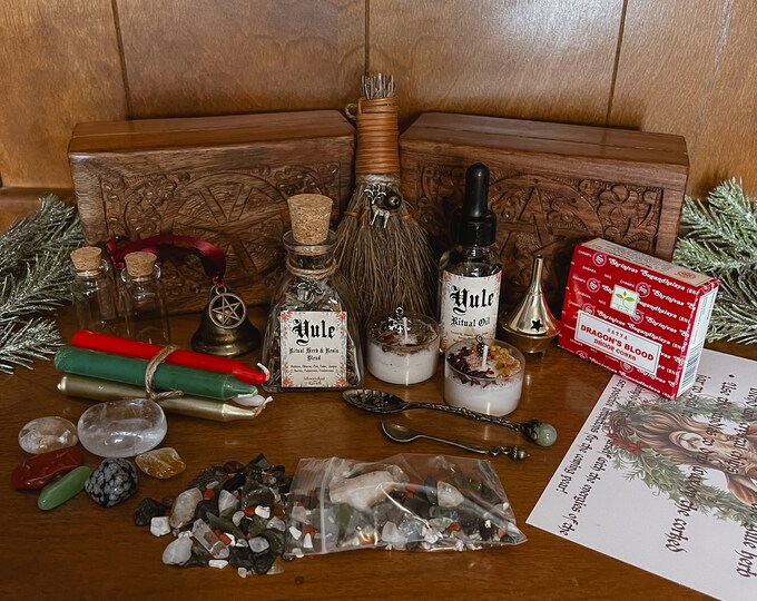 Yule Altar Box, Yule Gift Box Set, Winter Solstice Ritual Box, Sabbat