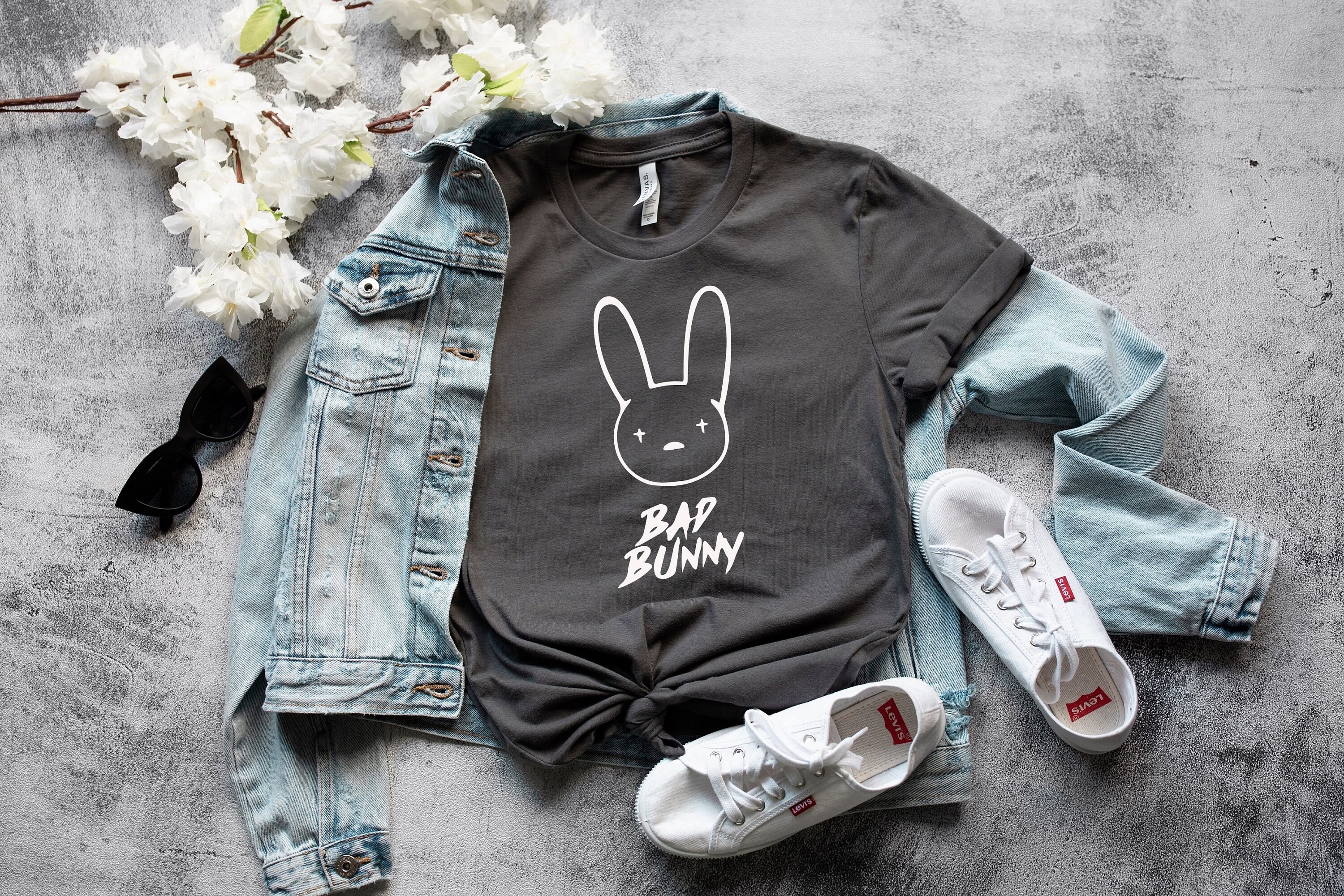 Bad Bunny shirt Bad Bunny Merch Yo Perreo Sola Playboy | Etsy