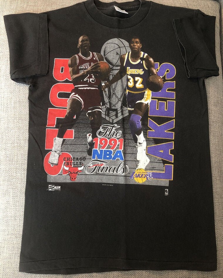 Vintage 1991 NBA Finals MICHAEL JORDAN Magic Johnson T-Shirt S | Etsy