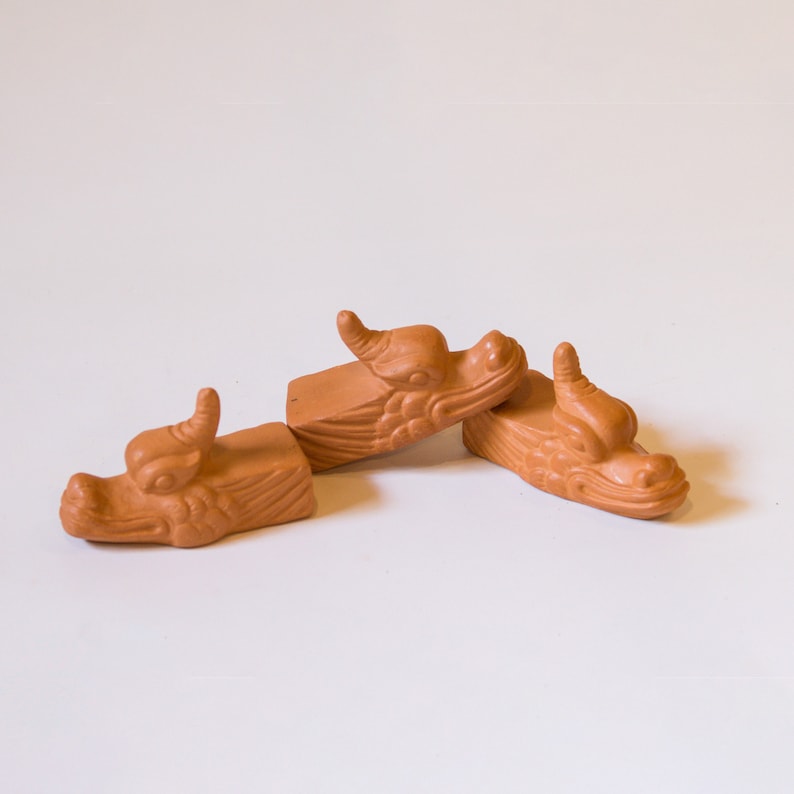 Dragon Pot Risers Terra Cotta Dragon Pot Feet - Set of 3 Plant Risers - Etsy
