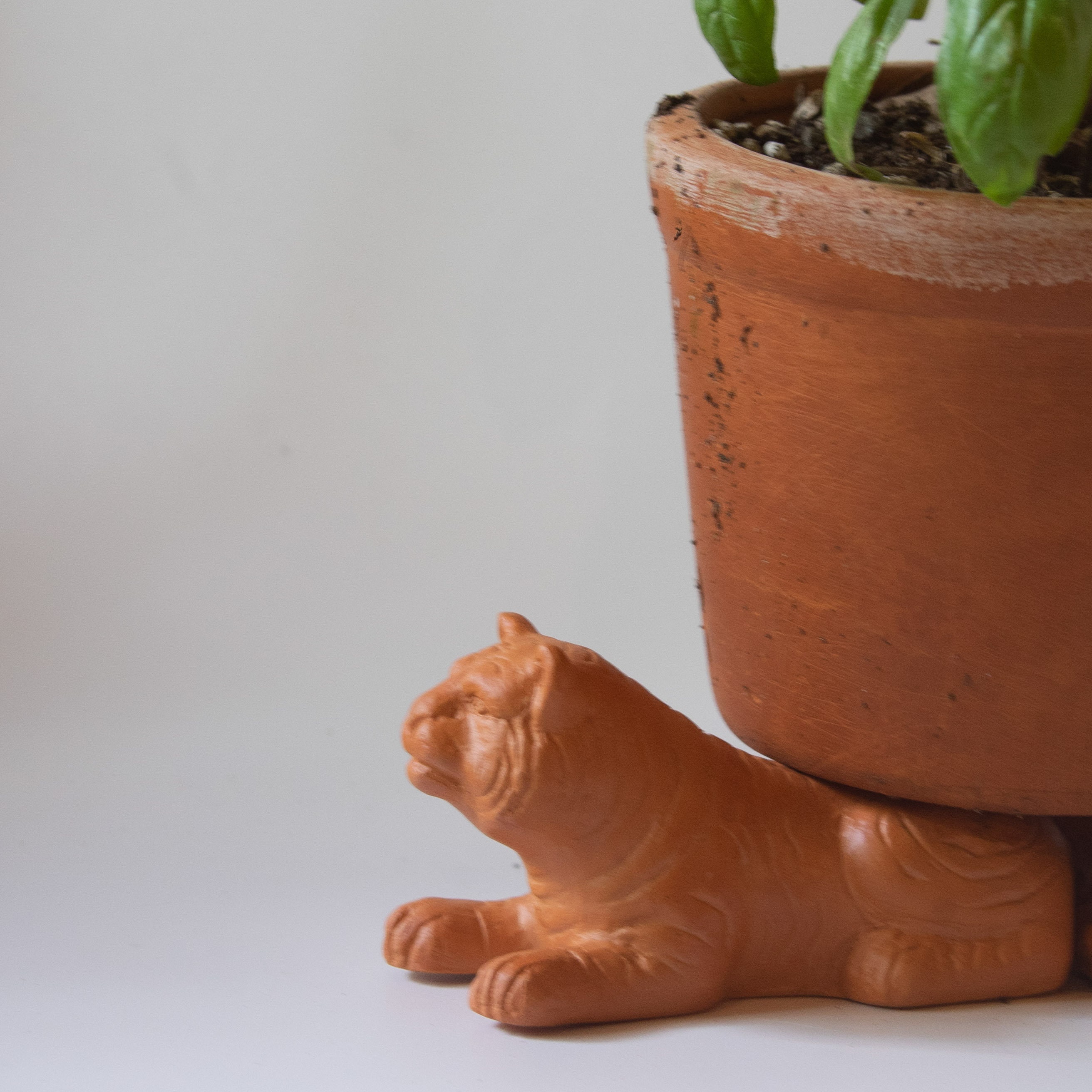 Terra Cotta Pot Feet / Terra Cotta Pot Riser Set of Three the Tiger Etsy